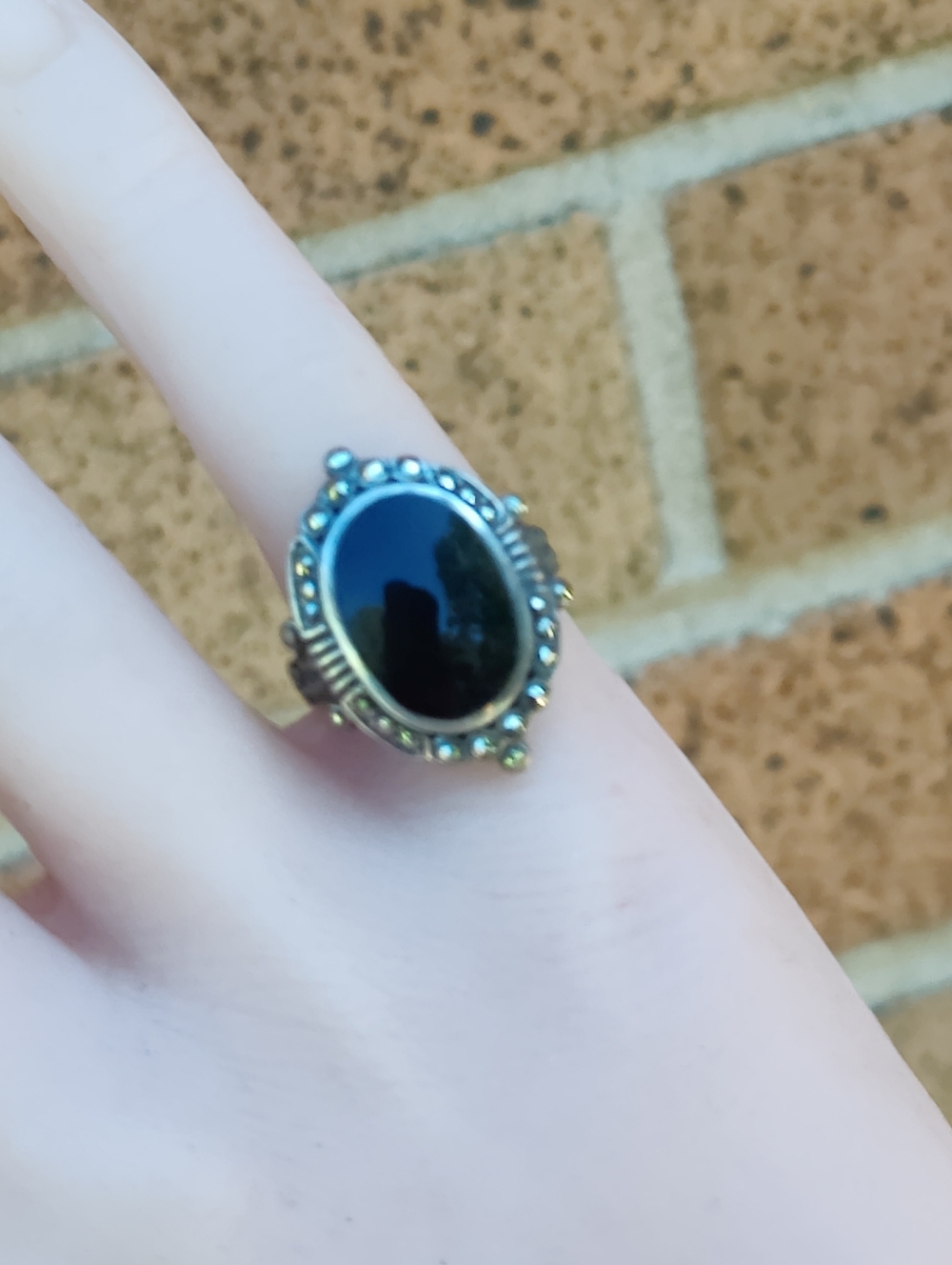 Vintage Sterling Black Onyx And Marcasite Ring - Picture 8 of 8